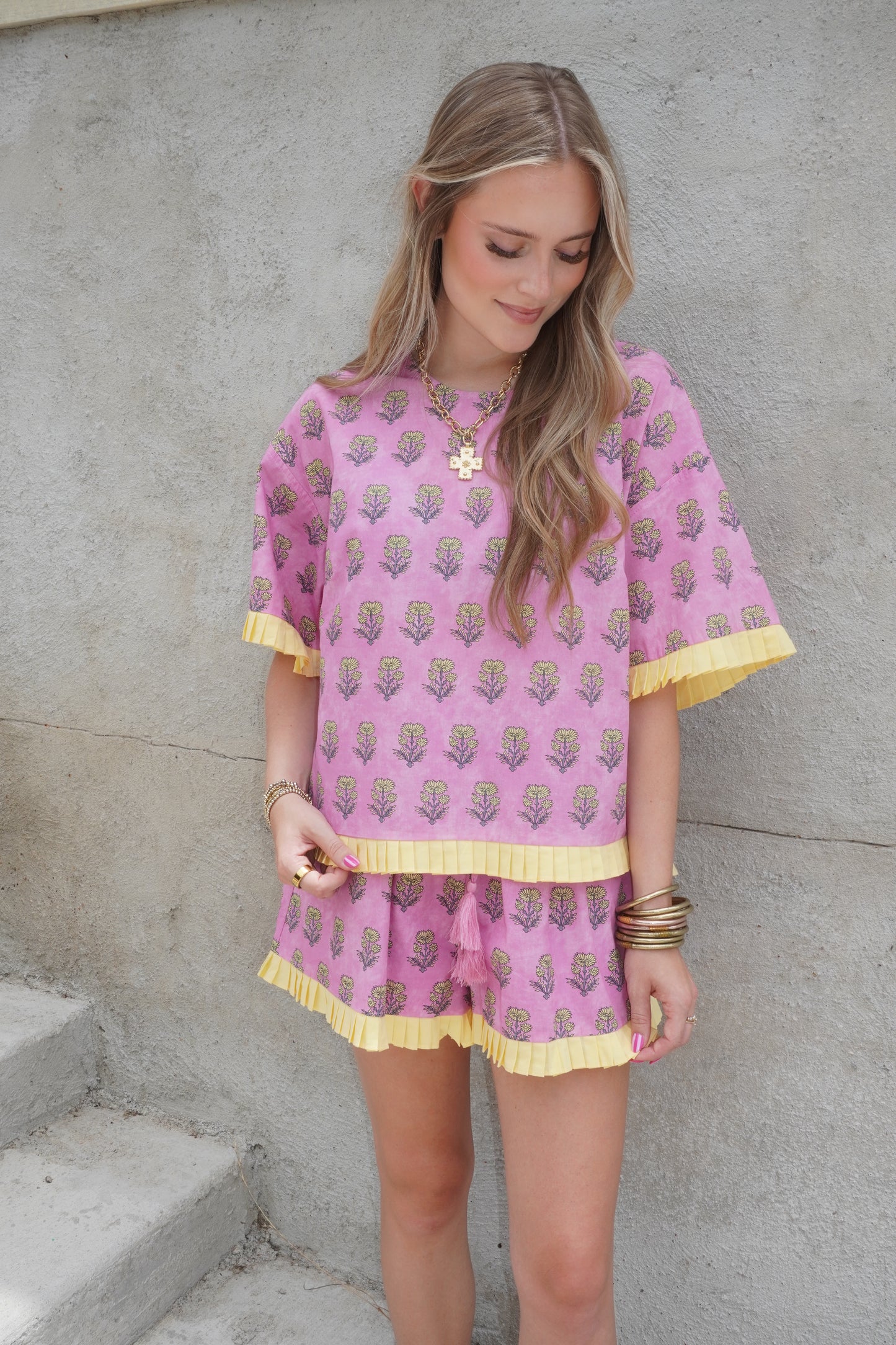 Make It Fun Floral Set in Pink/Yellow