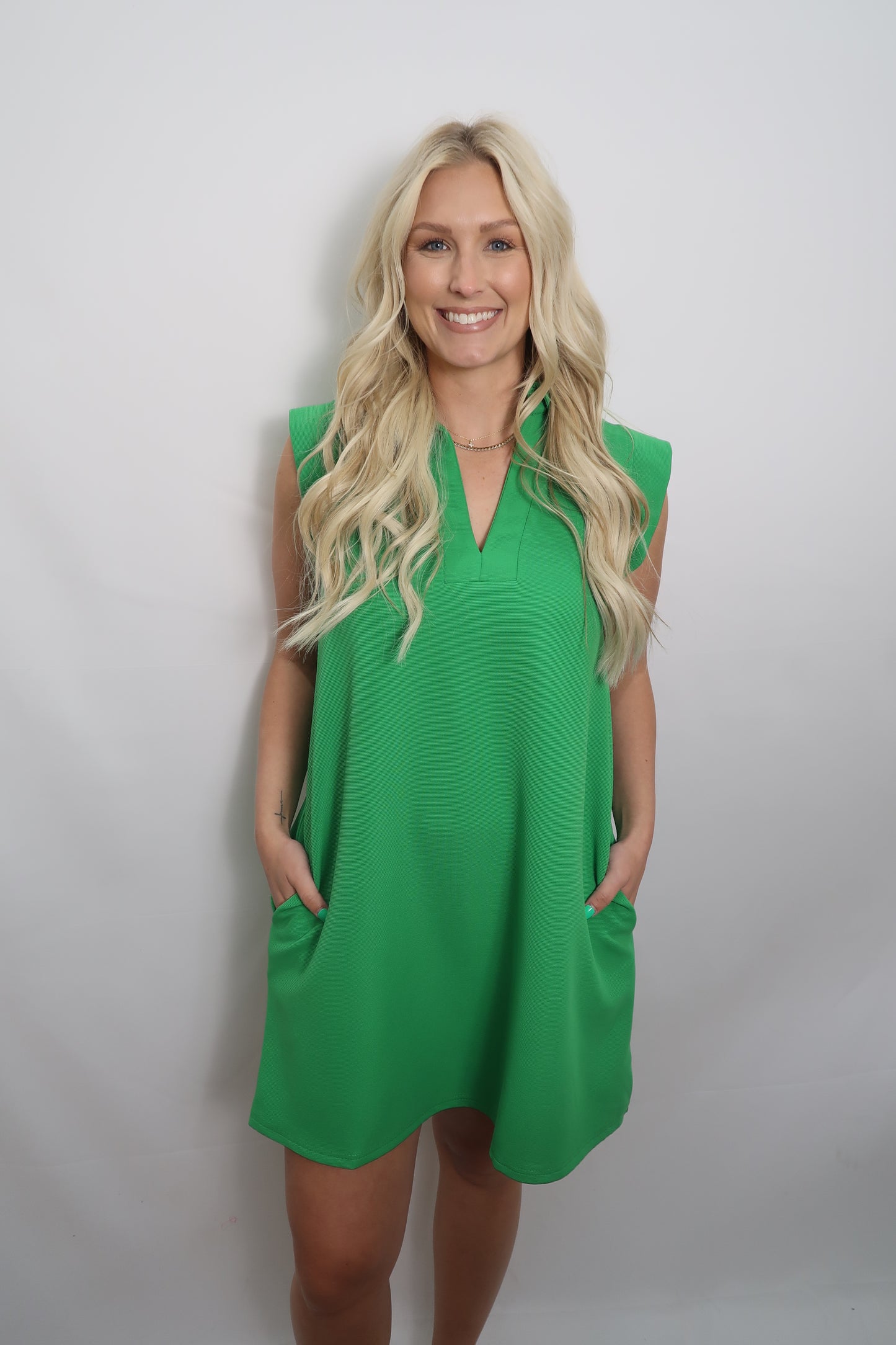 Basic Ness Dress in Green