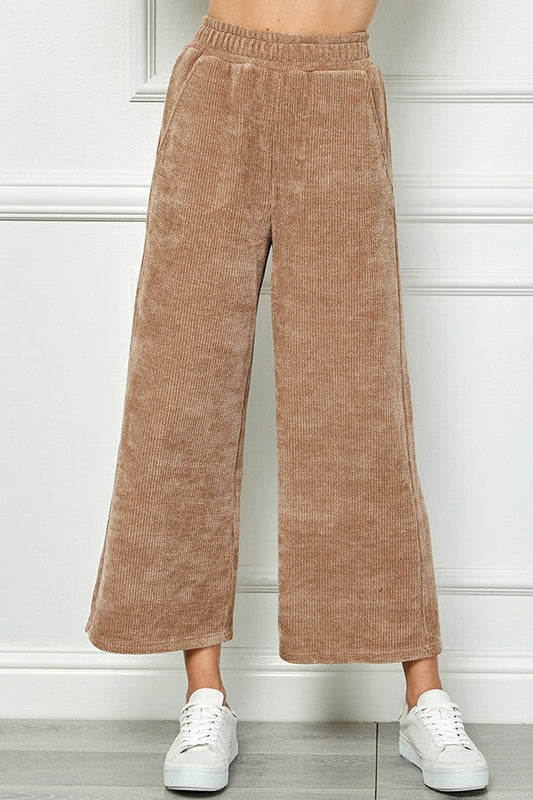 Chenille Cropped Wide Pants in Tan