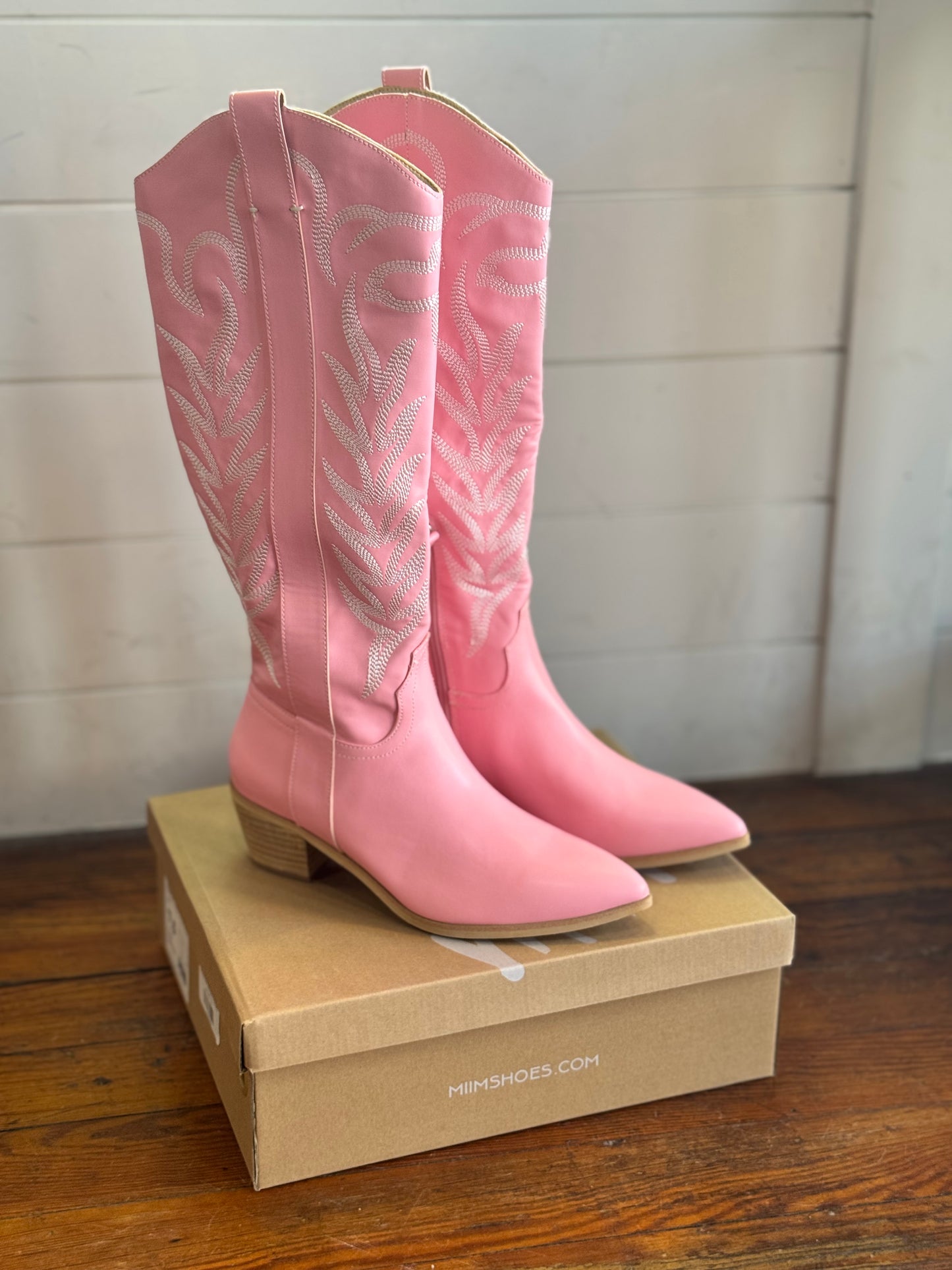 Polly Pink Western Boots