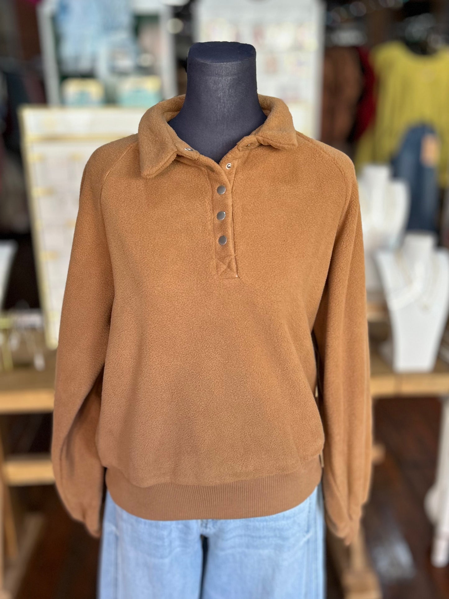 Lease Time Pullover Top in Camel