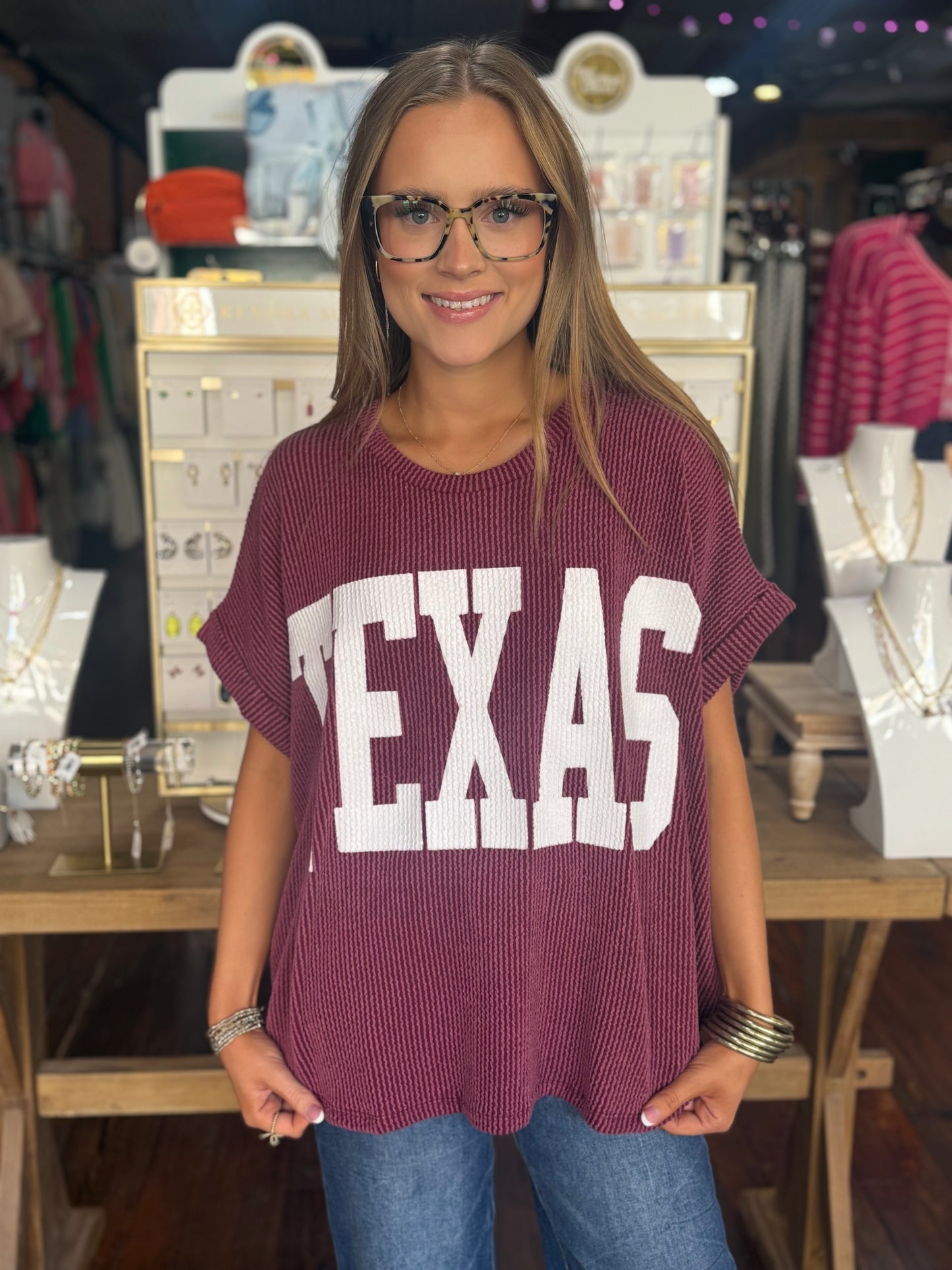 Texas Short Sleeve Top in Maroon