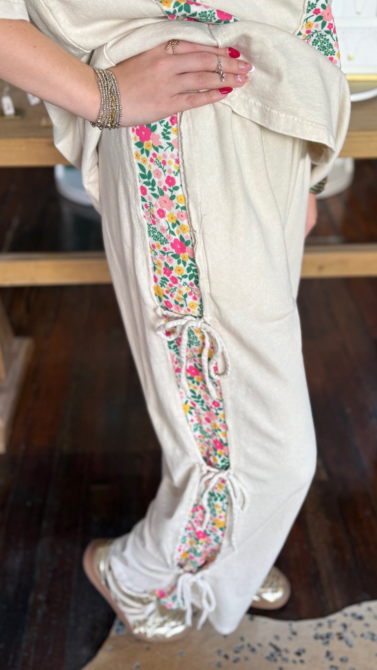 Pippy Bow Ribbon Mineral Wash Pants