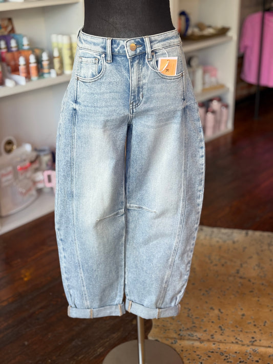 High Rise Bf Cuffed Barrel Jeans x Risen
