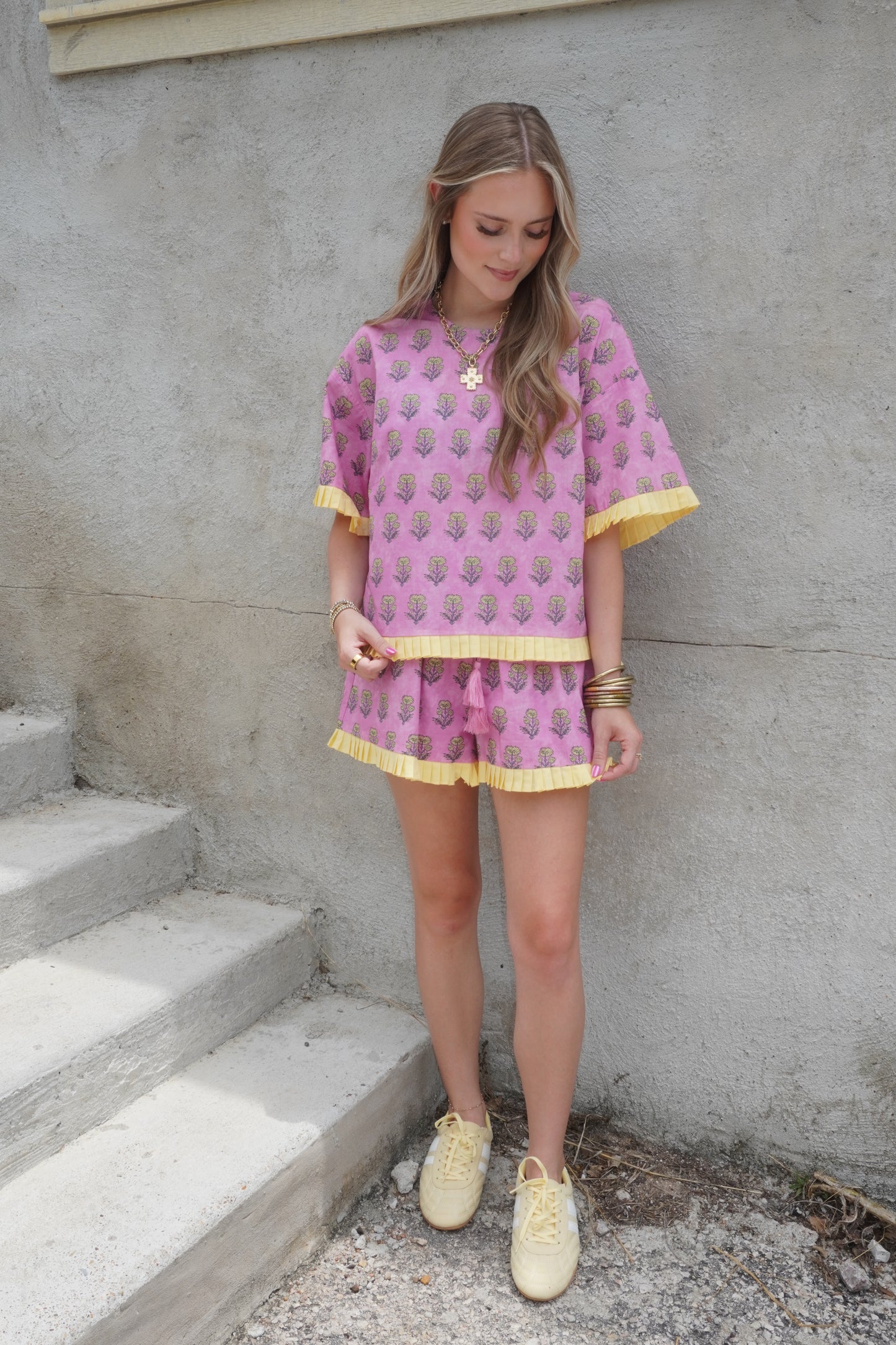 Make It Fun Floral Set in Pink/Yellow