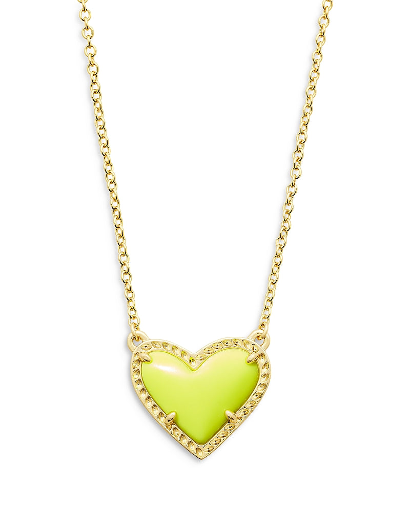 Ari Heart Short Pendant Necklace - KS