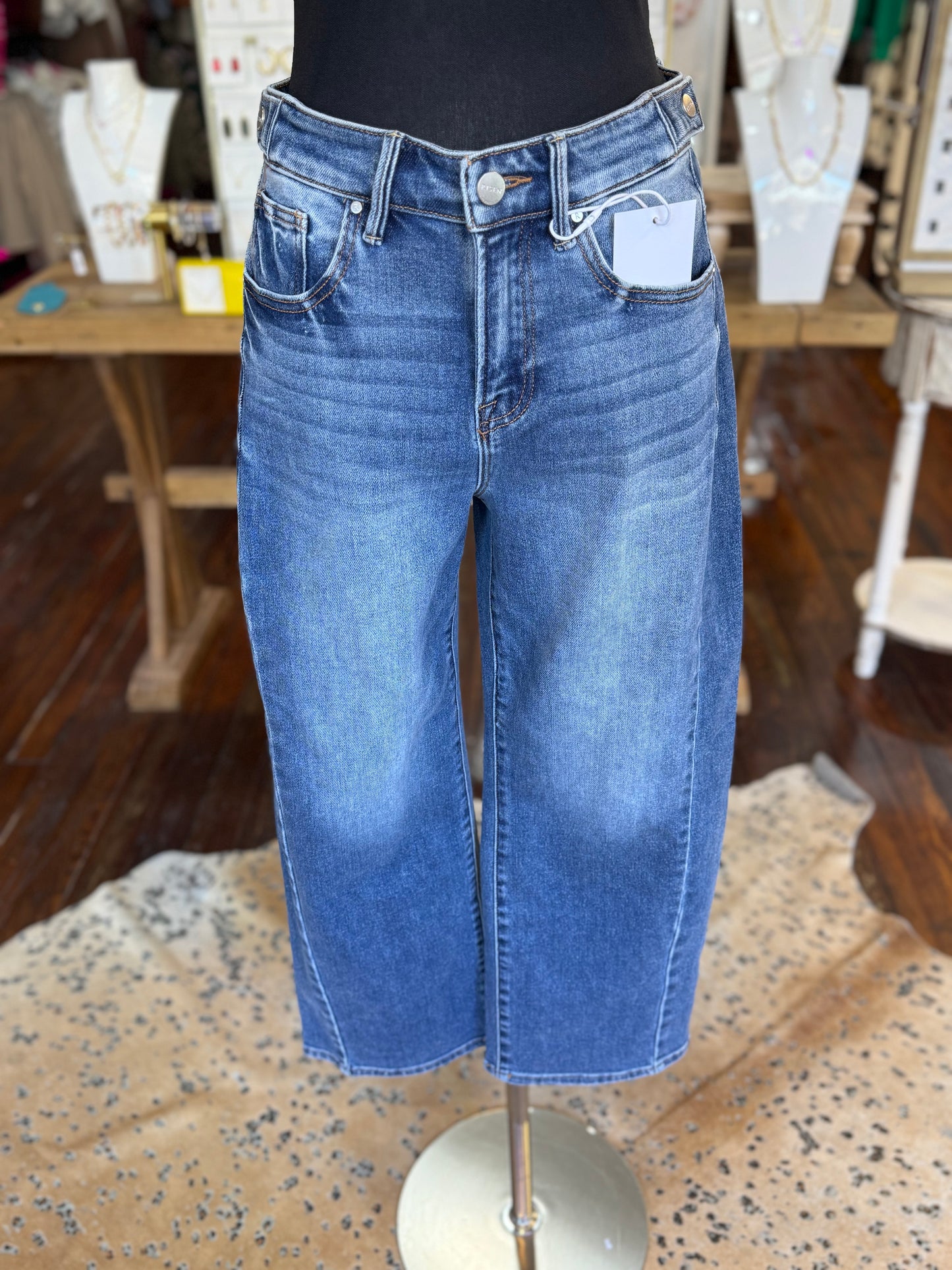 Dark Crop Barrel Jean x Risen