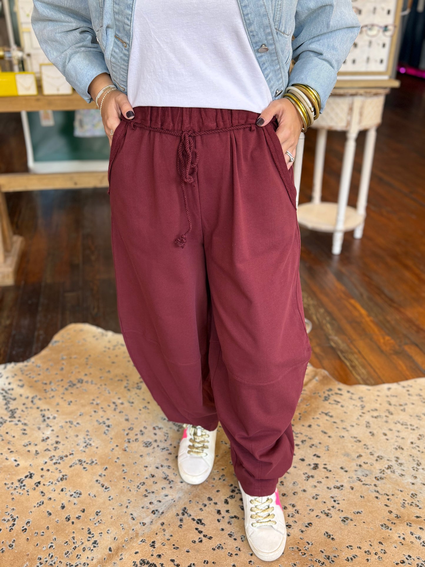 Barrel Sweatpants in Burgundy