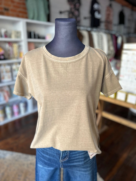 Exposed Seam Short Sleeve Top in Mocha