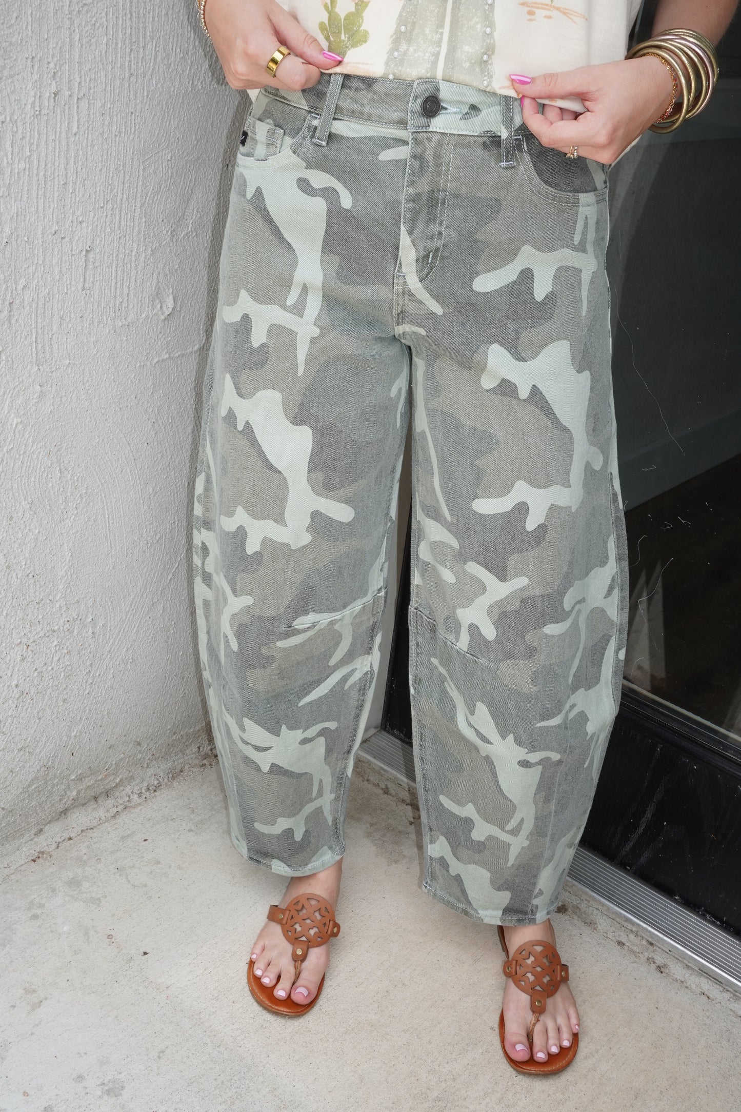 Camo Barrel Jeans x KanCan