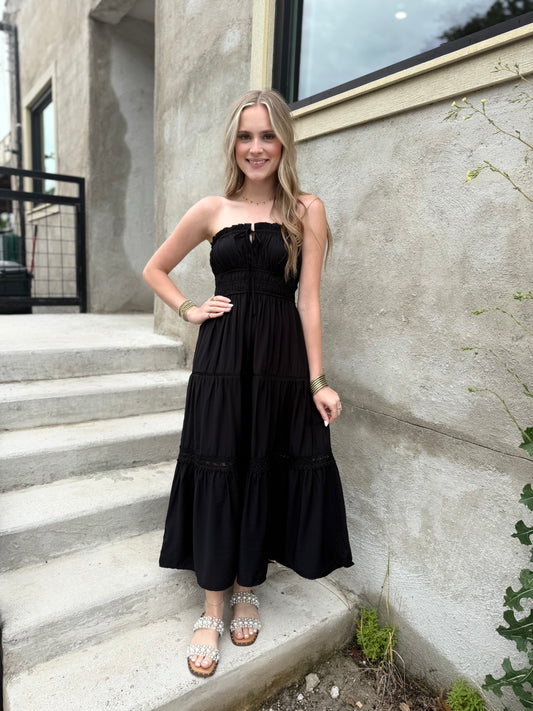 Dandy Strapless Keyhole Dress in Black