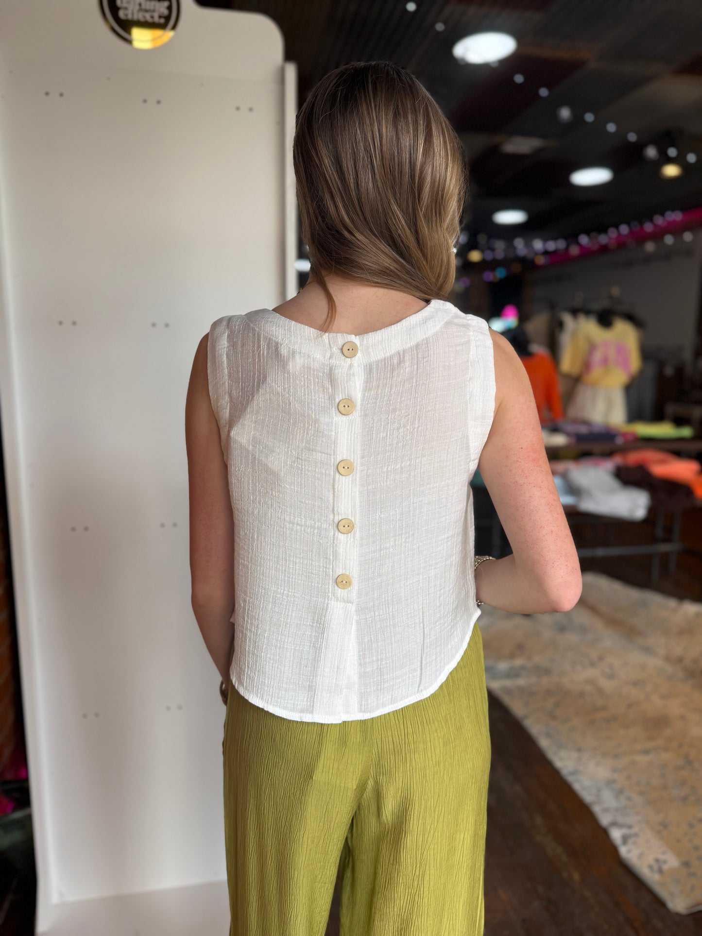 Textured Sleeveless Back Button Top in White