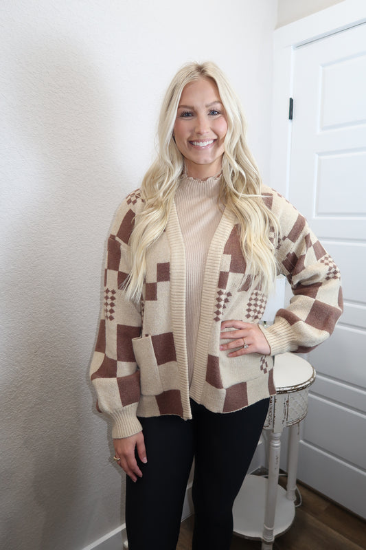 Checkered Cardigan in Oatmeal/Mocha