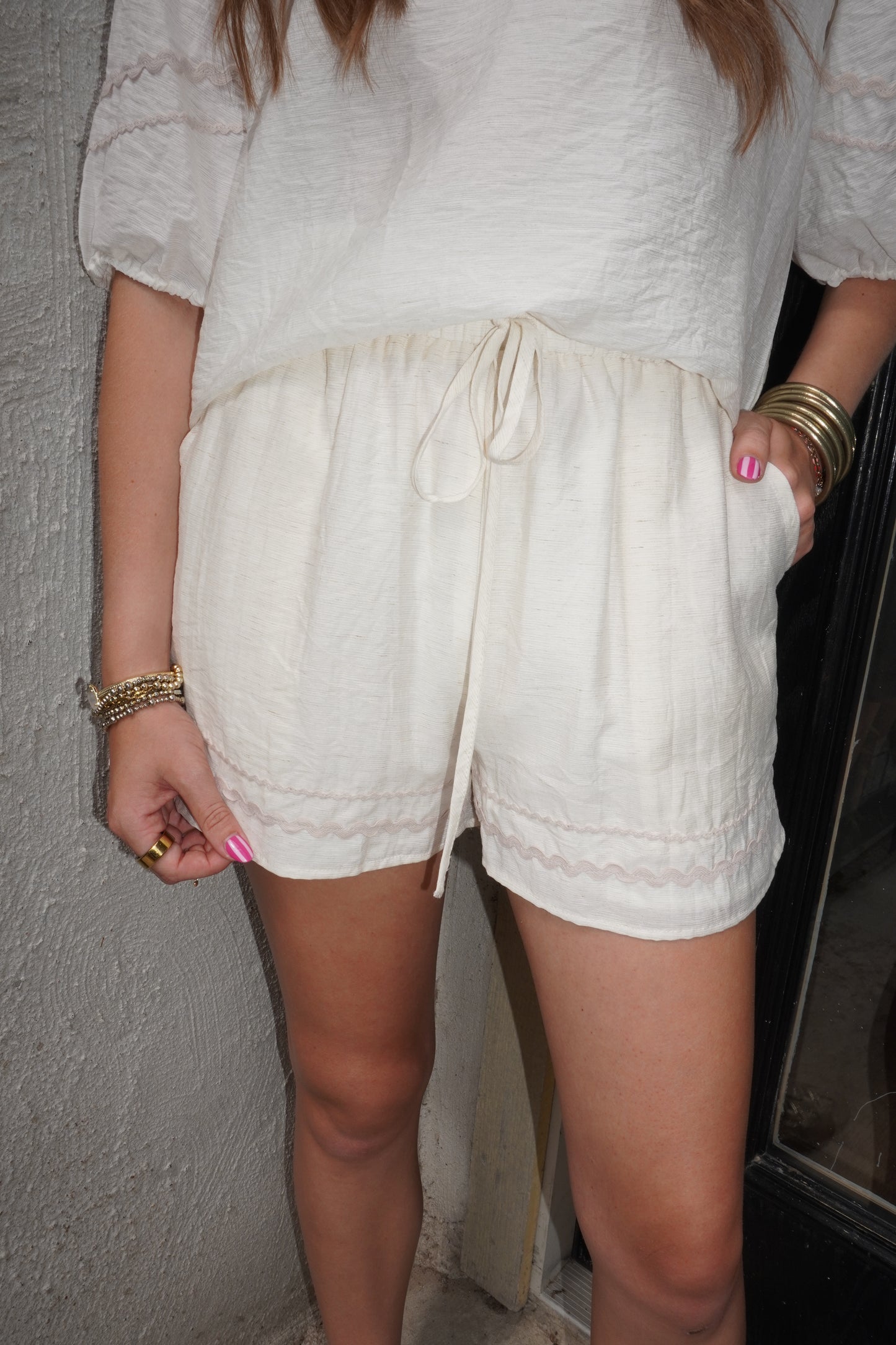 Contrast Trim Linen Shorts