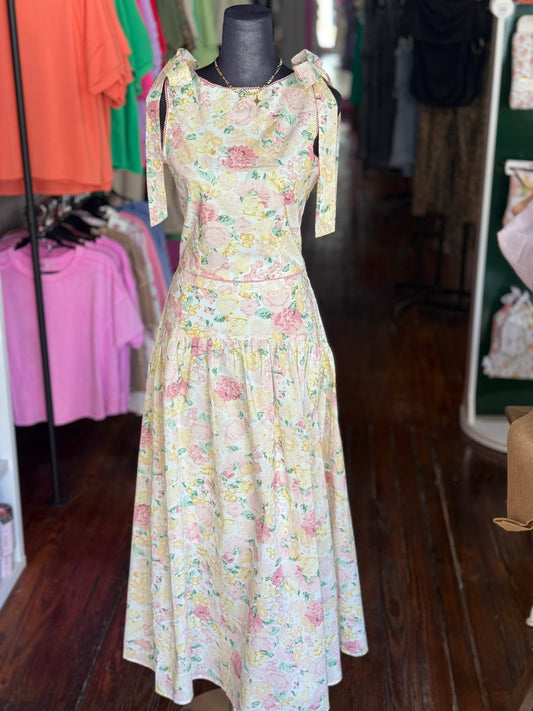 Follow Me Floral Set in Pink Multi