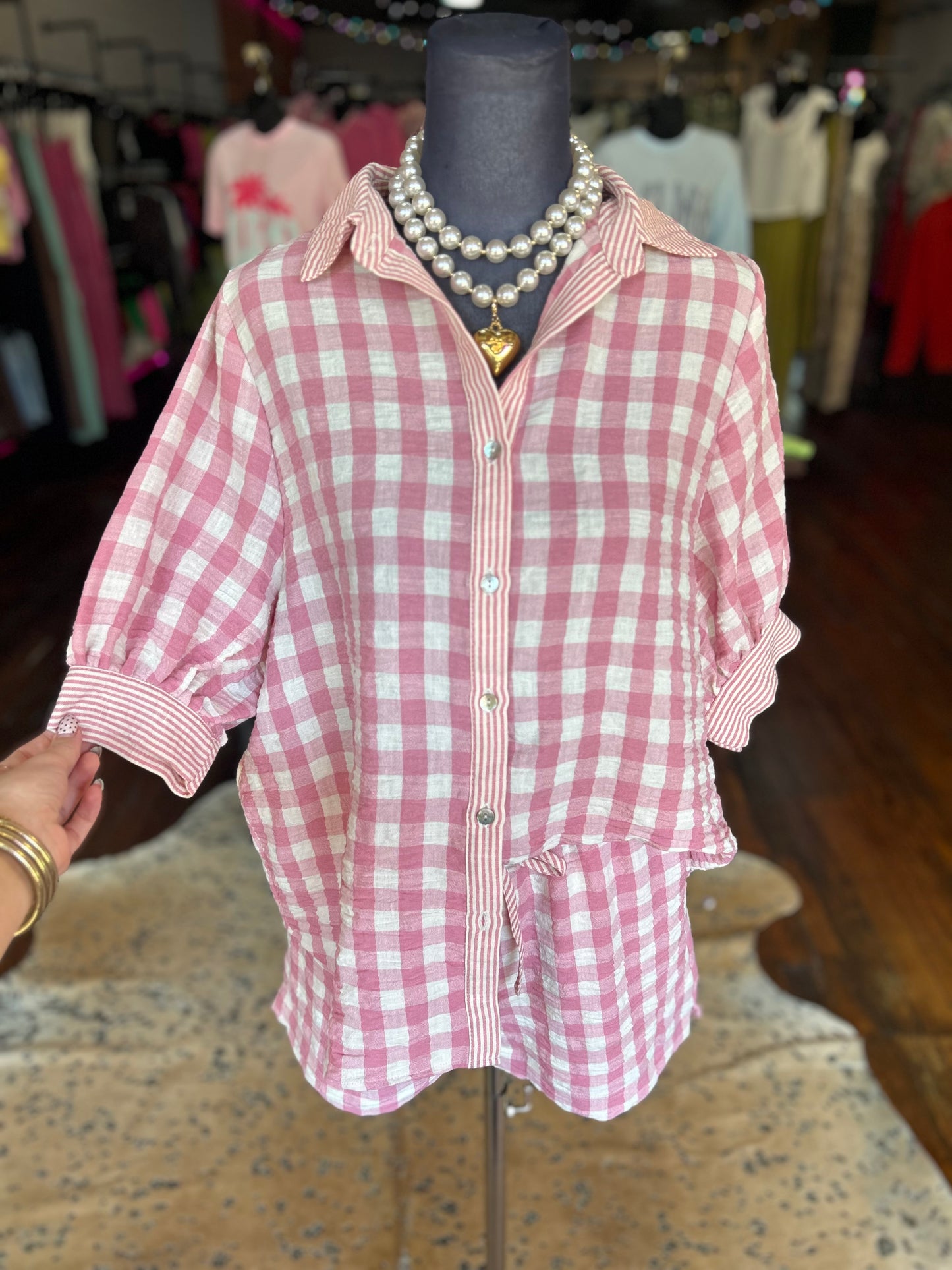 Chic Checkered Shorts Set in Pink