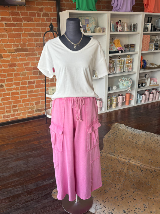 Mineral Wash Cargo Pants in Pink