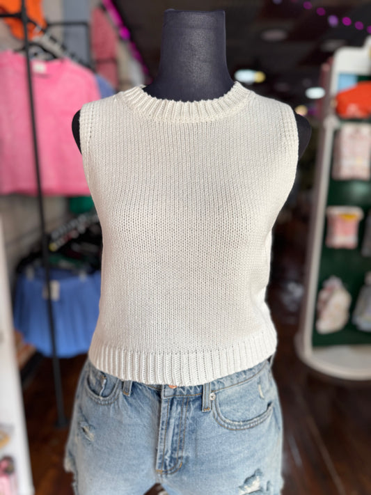 Cropped Knit Top in Off White
