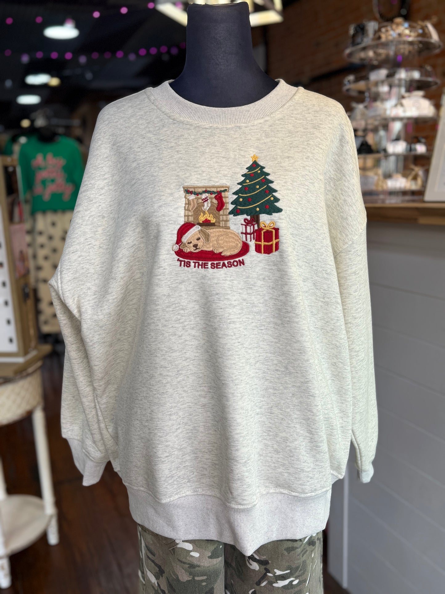 ‘Tis the Season Oversized Sweatshirt in Lt H Grey