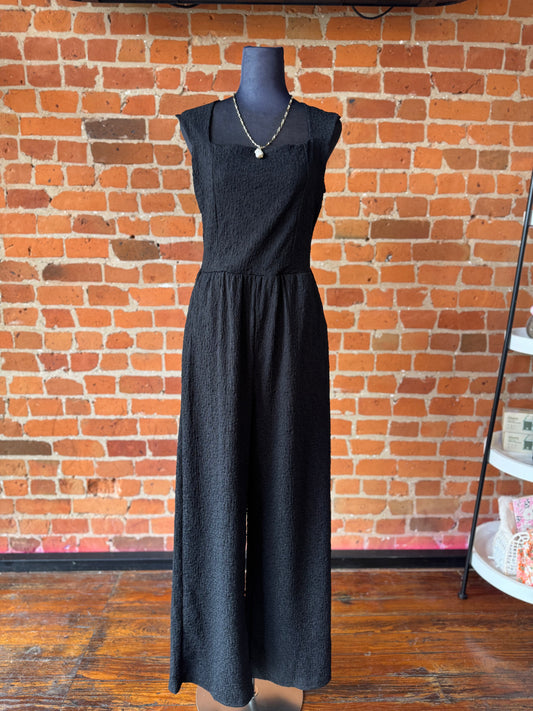 Basic Black Sleeveless Jumpsuit