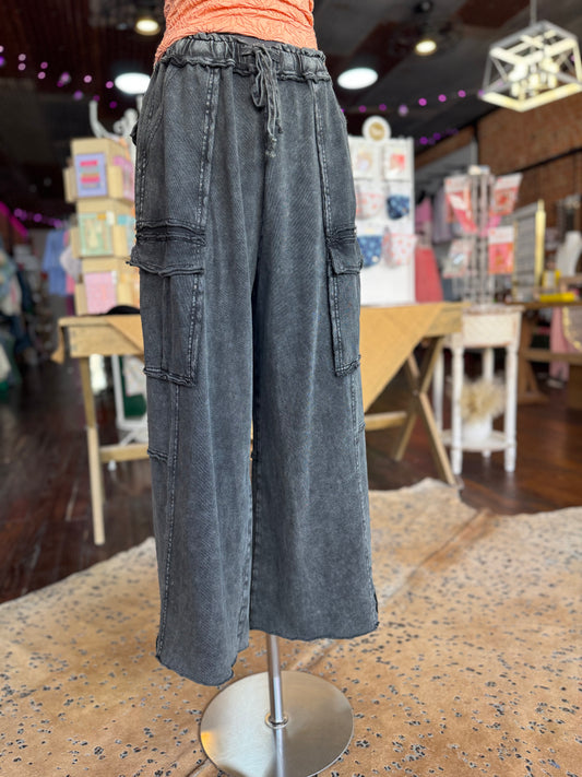 Mineral Wash Cargo Pants in Black